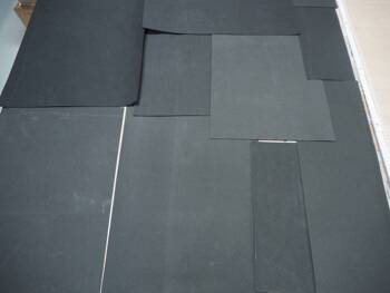 Pianka EVA czarna w kilku arkuszach - 1,5-2 mm